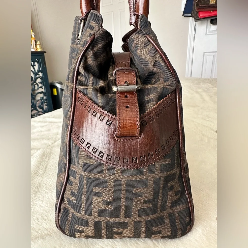 Fendi Zucca Brown Canvas Shoulder/Hand Bag - Picture 4 of 16
